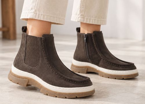 Mara Vellini – Botine de damă din piele întoarsă naturală maro închis, stil sport-casual