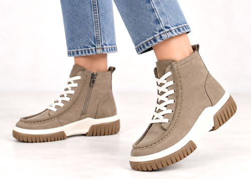 Mink women's ankle boots with laces and treaded sole