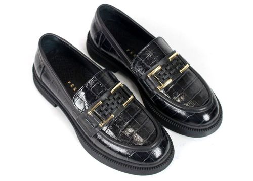 Mocasini de damă Terra Classica – piele naturală neagră cu imprimeu croco