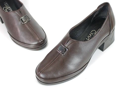 Pantofi casual de damă Alessia Romano – piele naturală maro închis, cu toc mediu