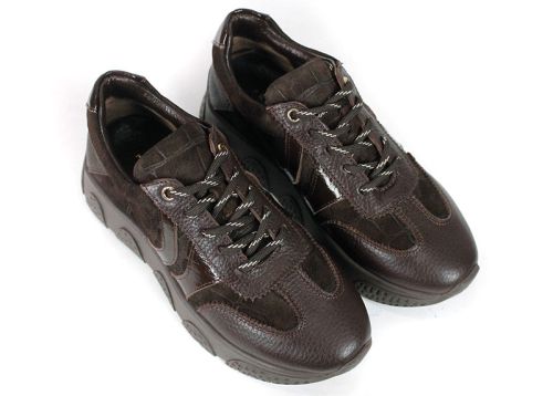 Sneakers maro închis de damă Gabriella Conti cu piele întoarsă și detalii din piele naturală