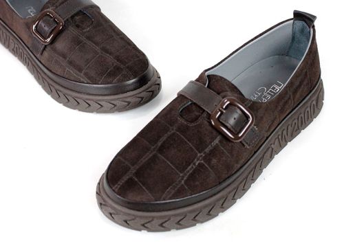 Lucia Ferrero Women's Casual Shoes – Brown Genuine Suede with Croc-Embossed Texture