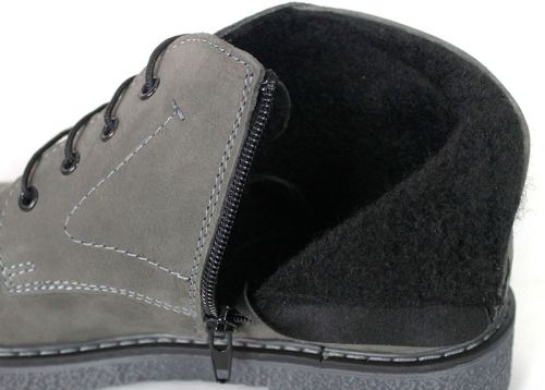 Ghete de iarnă tip chukka Vert Élégant din nubuc natural cu talpă de iarnă