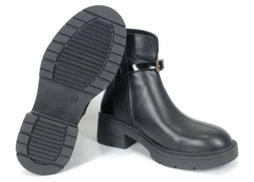 Ghete elegante de damă negre cu cataramă decorativă