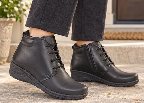 Elena Ferranti – ghete de iarnă tip chukka pentru femei din piele naturală neagră
