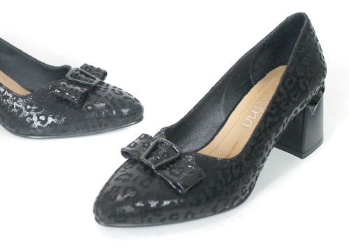 Pantofi eleganți Valentina Rossetti cu cataramă decorativă și toc stabil