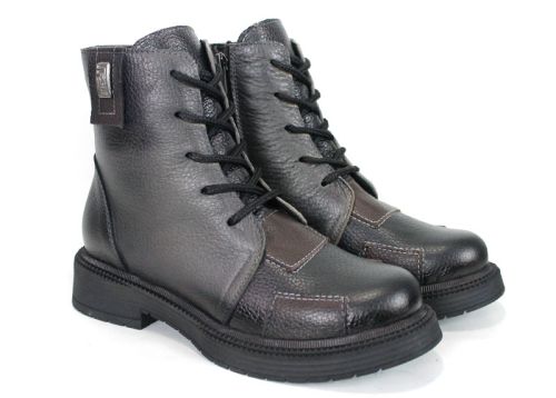 Gianna Moretti – Women's Winter Boots in Black Genuine Leather with Contrasting Accents