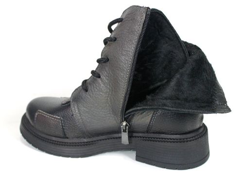 Gianna Moretti – Women's Winter Boots in Black Genuine Leather with Contrasting Accents
