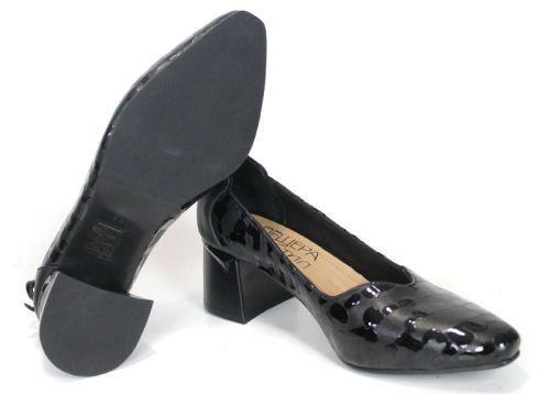 Valentina Rossetti – pantofi eleganți de damă din piele naturală cu imprimeu leopard lăcuit negru