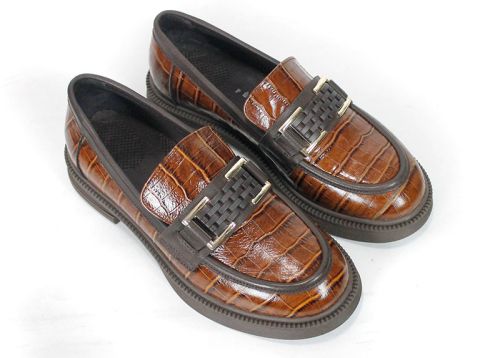 Terra Classica – mocasini de damă din piele naturală cu imprimeu croco, maro deschis