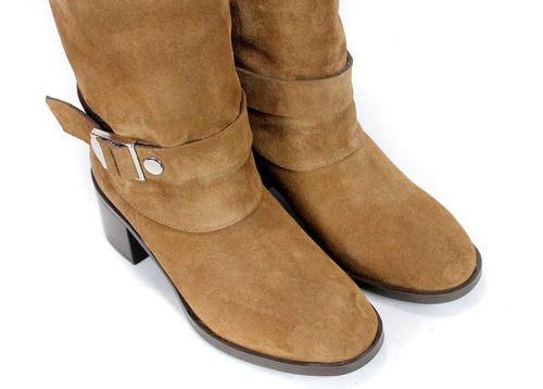 Botine damă din piele întoarsă naturală maro deschis Claudia Venturi
