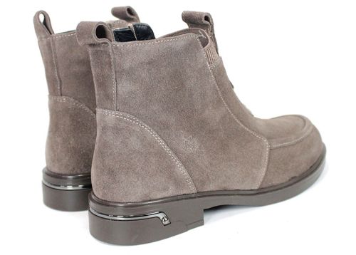 Botine damă din piele întoarsă naturală, culoare vizon, Emilia Soriano