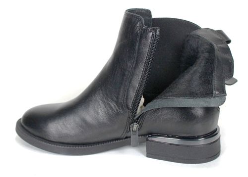 Chiara Moretti – Women's Chelsea Ankle Boots in Genuine Black Leather